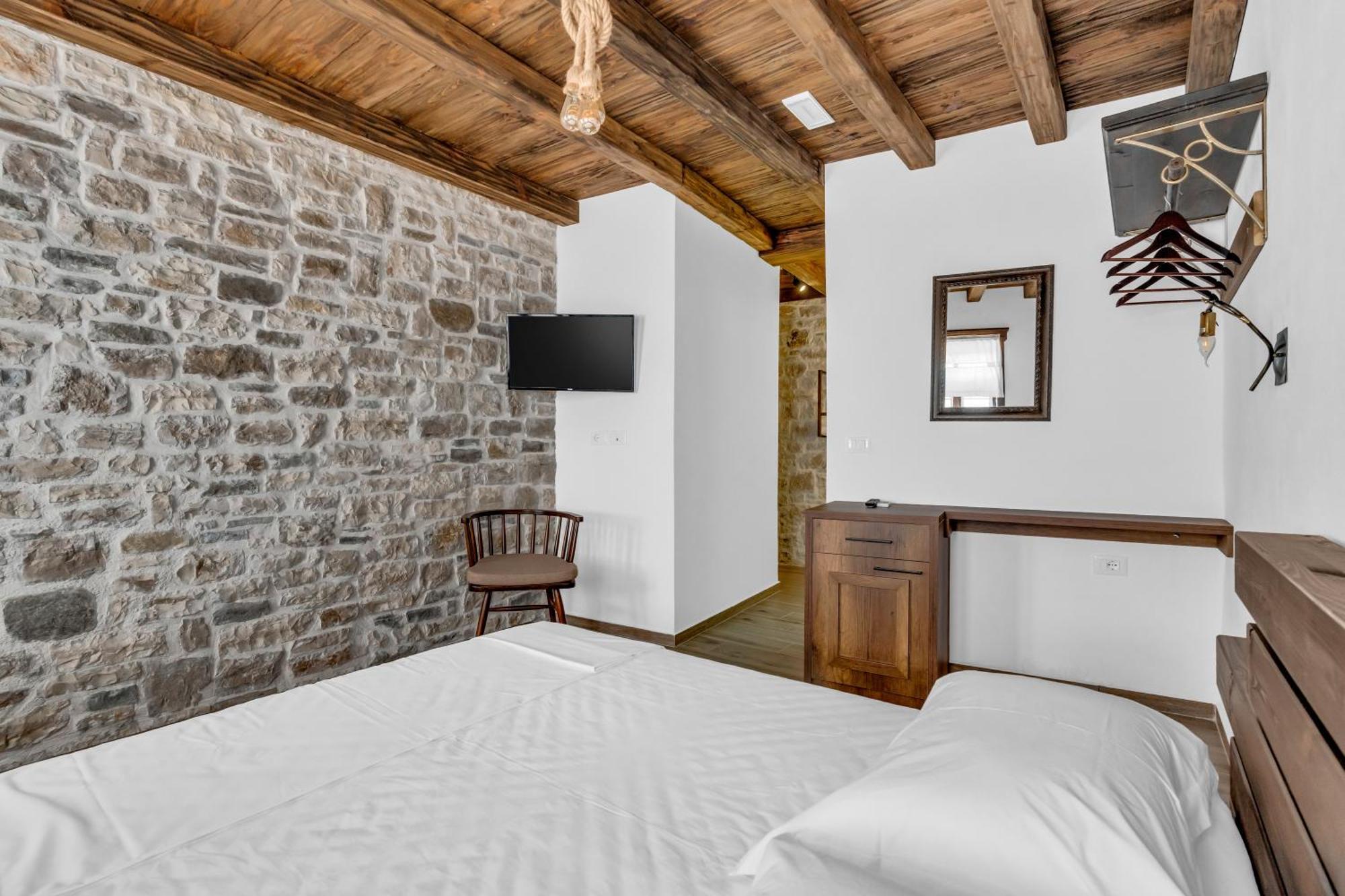 Bohem Hotell 4*